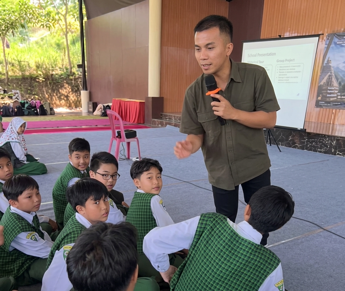 Siswa Kelas 7 SMP IT At-Taqwa Ikuti Leader Camp di TSOT Prigen